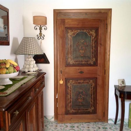 Casa Valentino Apartment Капри Стая снимка